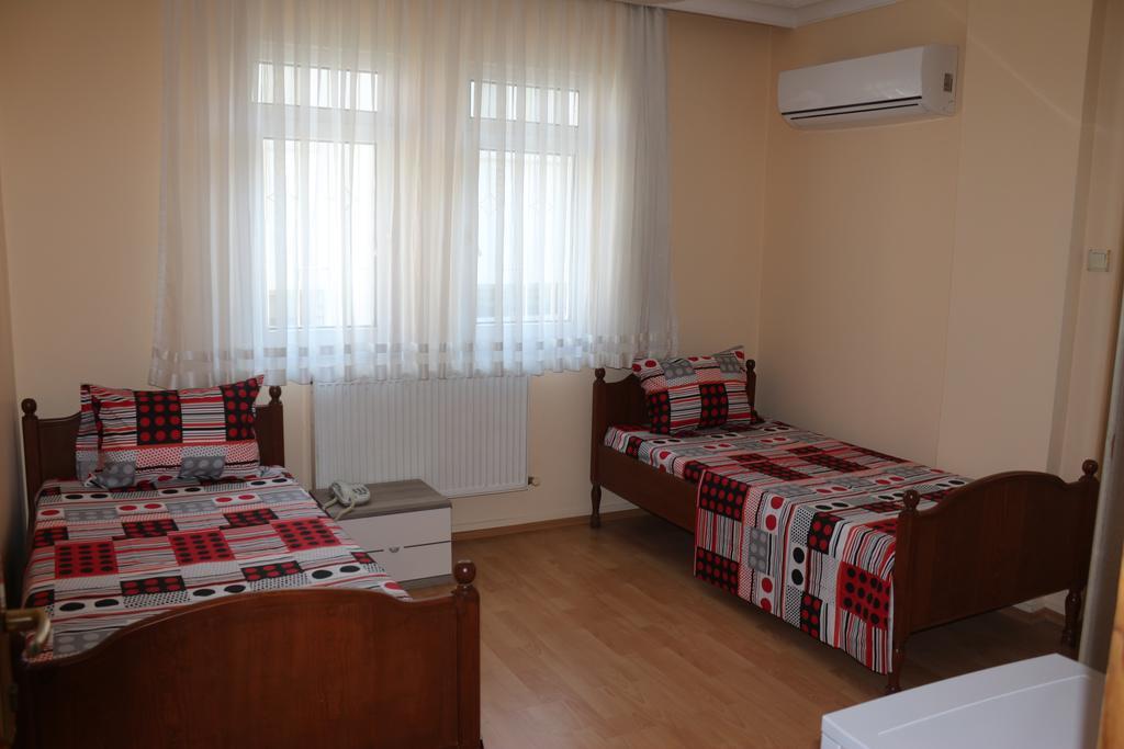 טראבזון Gueler Central Apartment חדר תמונה